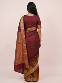 The Lightweight Plain Temple Border Saree with Contrast Pallu thumbnail